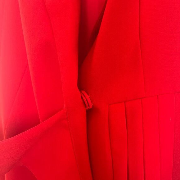 Women's Red Knee-Long Pleated Suit Dress Size M - Picture 4 of 5